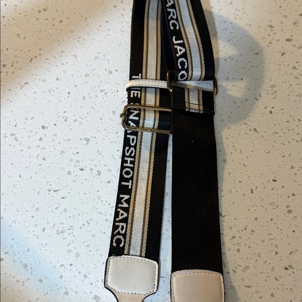 Marc Jacob’s snapshot strap